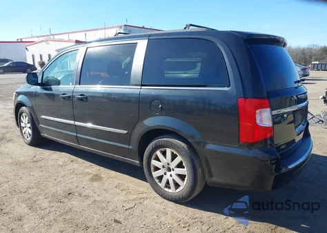 2013 Chrysler Town & Country Touring z USA, uszkodzony, nr VIN 2C4RC1BG0DR691346